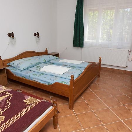 Paratlan Apartmanhaz Szilvásvárad Eksteriør billede