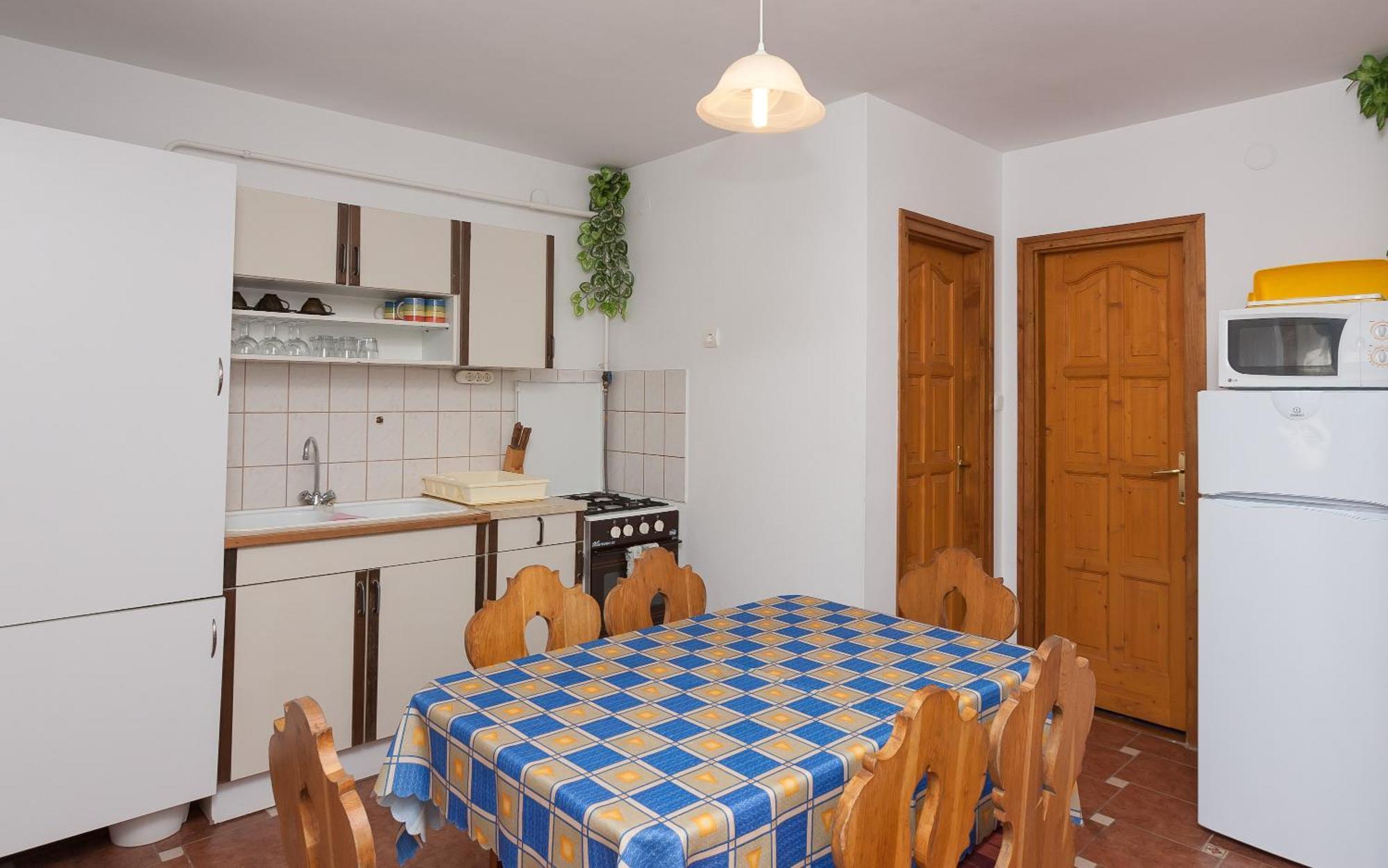 Paratlan Apartmanhaz Szilvásvárad Eksteriør billede
